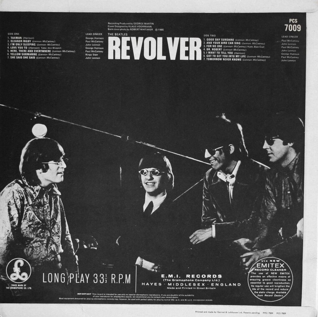 Okładka tył — Revolver