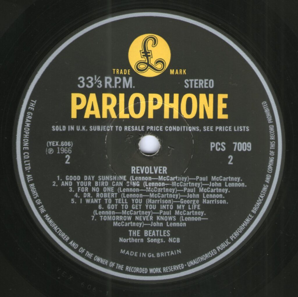 Strona B — Revolver