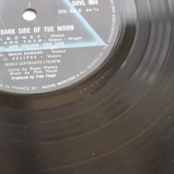 M6 codes on Pathé Marconi pressings