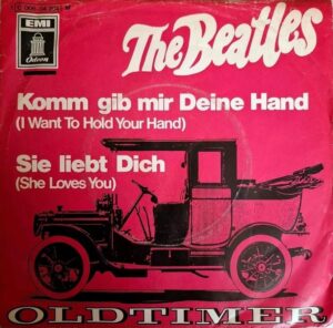 Komm, Gib Mir Deine Hand / Sie Liebt Dich