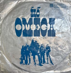 Élő Omega